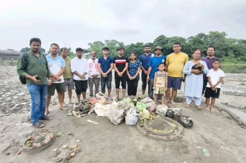 Cleanliness Drive, at All PWSS of campus by swajalmitra and Water Users committee. Pledge on Sujal & Swachha Gaon has taken by all staff of  PHE Nalbari and Belsor Division and all Water Users Committee.